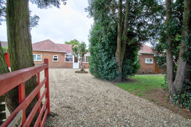 4 bed detached house for sale in Hall Barn Road, Isleham, Ely CB7