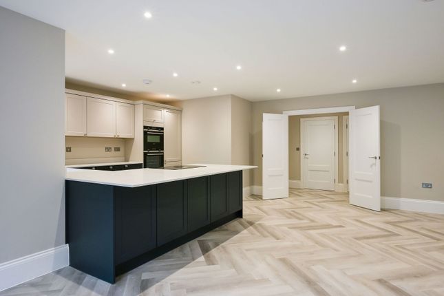 Apartment 1 ,Green Hedges, Westerham Road, Oxted photo 4
