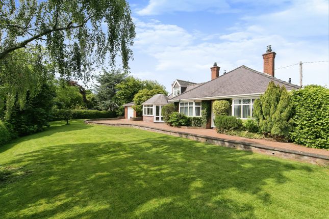 Thumbnail Bungalow for sale in Dodleston Lane, Pulford, Chester, Cheshire West And Ches