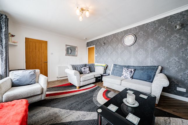 9 Branting Hill Grove, Leicester photo 4