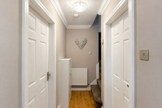 18 Bartons Close, Southport, Merseyside photo 4