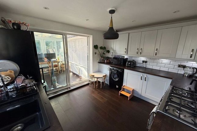 219, Norwood Road, Huddersfield photo 5