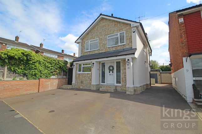 Detached house for sale in Rainer Close, Cheshunt, Waltham Cross