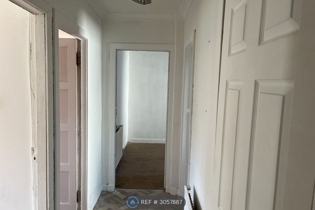 B Cumberland Road, Greenock photo 3