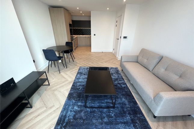 12 Bankside Boulevard, Salford photo 2