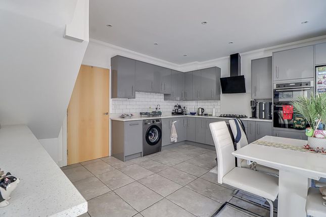 5, Chapel Place, Shoeburyness photo 4