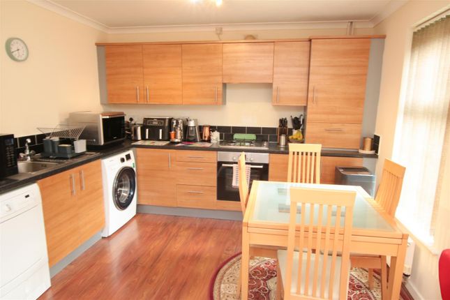 Flat for sale in Farnley Road, Balby, Doncaster