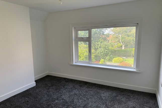 9 Clarence Gardens, Consett photo 4