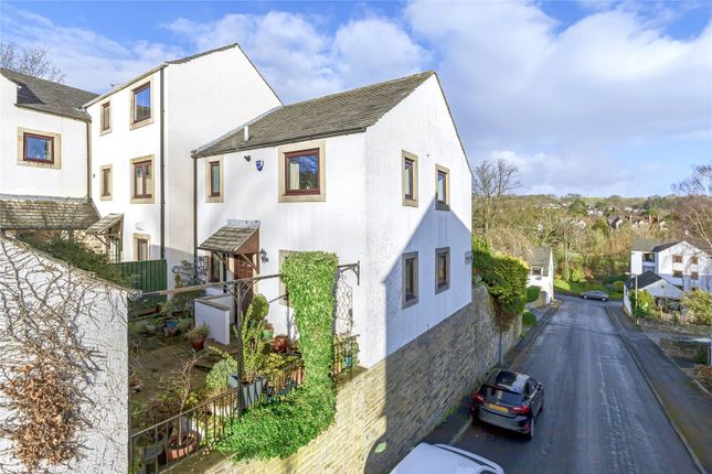 3-bed house on 10, Holly Court, Ilkley, £395,000