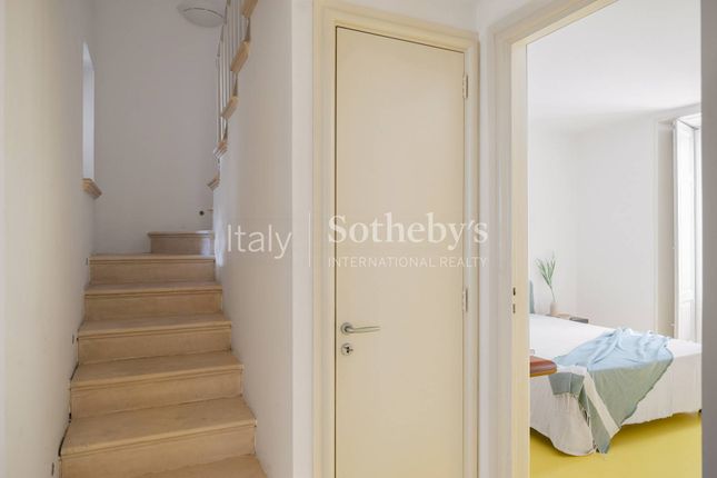 Duplex for sale in Via Del Teatro Massimo, Catania, Sicilia