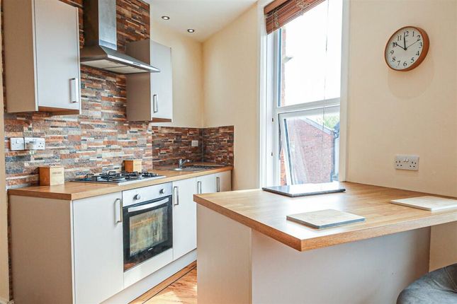 8b, Ashley Road, Southport photo 4