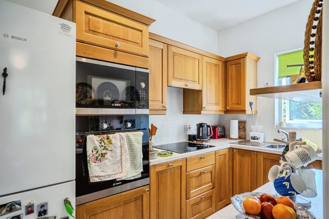Flat 19, Kingsmead Court, The Oldway Centre, Monmouth photo 4