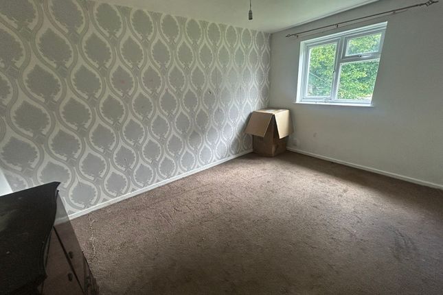 38, Wolverhampton photo 3