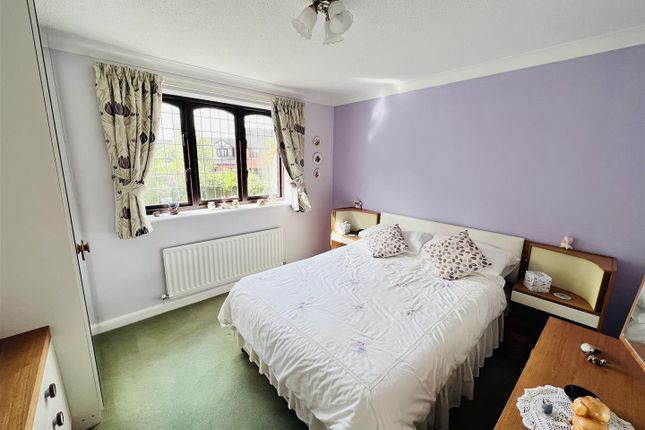 Detached house for sale in Knighton Close, Broughton Astley, Leicester
