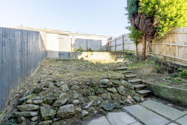 27, Ullswater Crescent, Plymouth photo 4