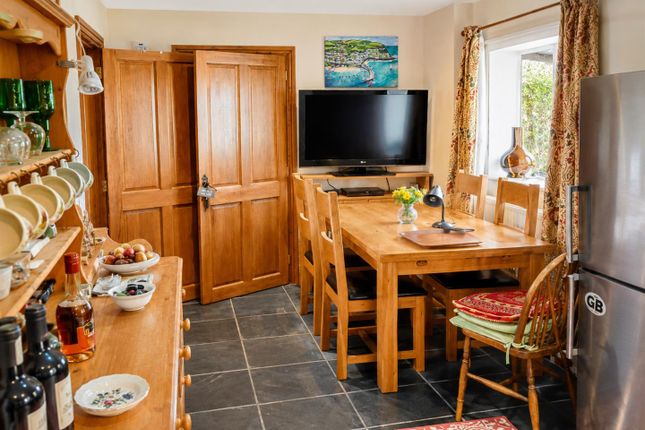 3, Aeron Court, Lampeter photo 4