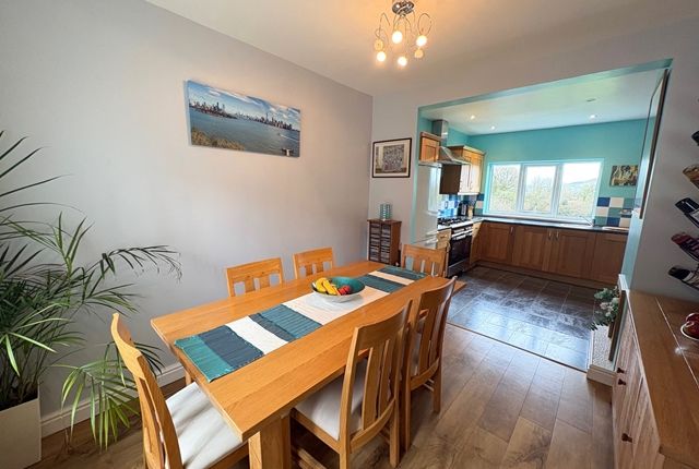 29, Hale Lane Devon, Honiton photo 3