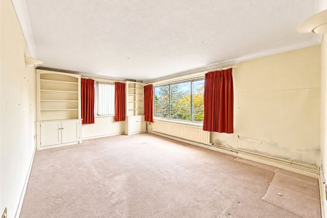 Marlborough Court, Newnham photo 2