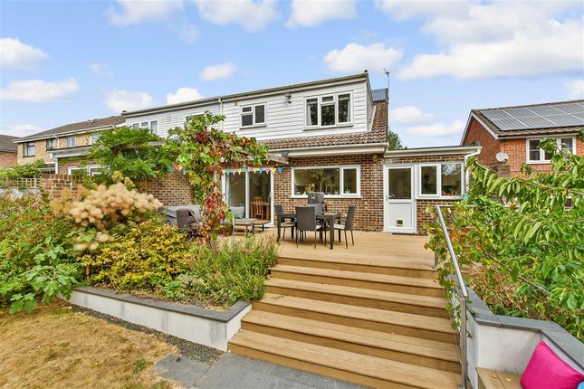 Longhurst Drive Walderslade, Chatham photo 4