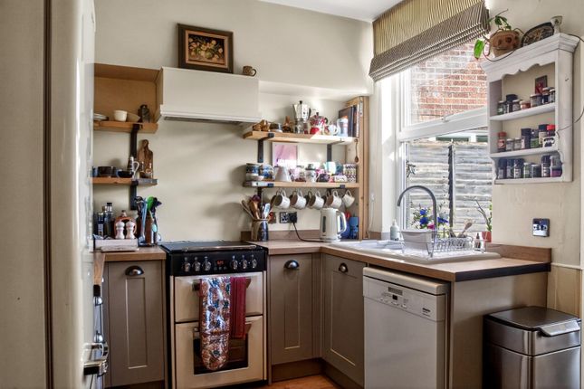 5, Clint Terrace, Harrogate photo 2