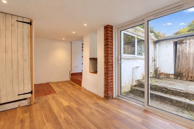 8, Pitt Hill, Bideford photo 4