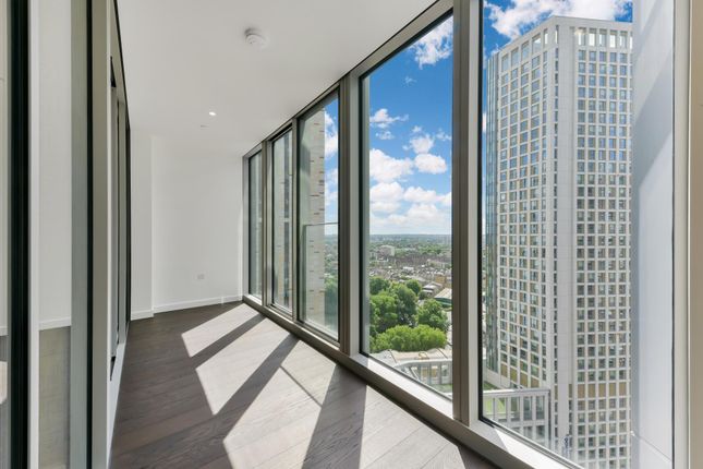 1-bed flat on 1907 DAMAC Tower, No Street Name Specified, London, £990,000