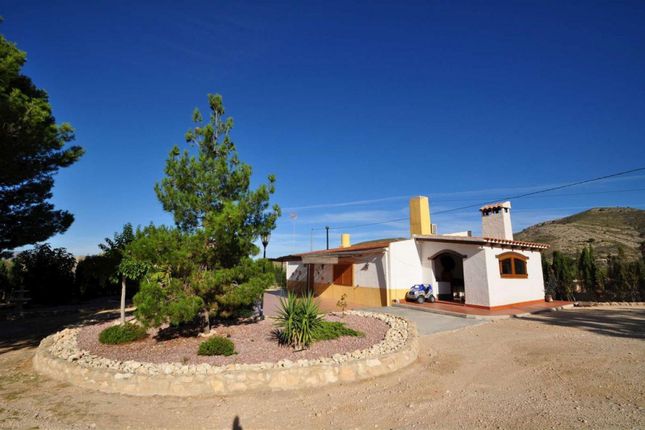 Villa for sale in 03610 Petrer, Alicante, Spain