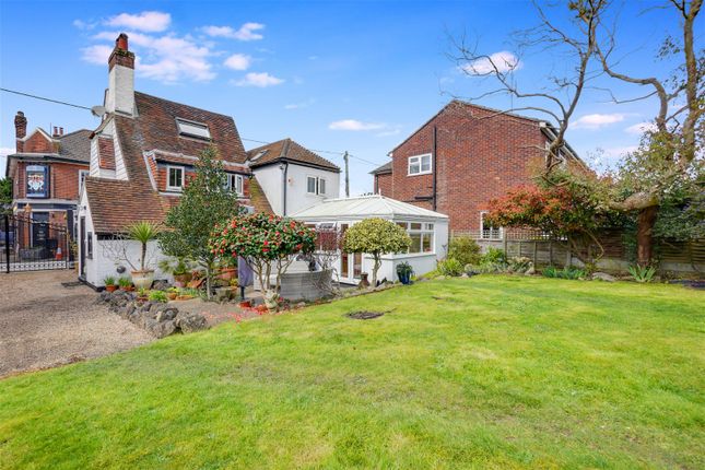 Thumbnail Cottage for sale in Forge House, High Street, Wouldham, Rochester