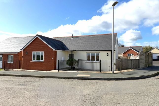 3-bed house on 3, Bowett Close, Hundleton, Pembroke, £260,000