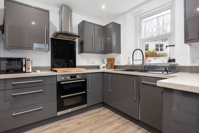 2 Roslyn Terrace, Isle Of Man photo 4