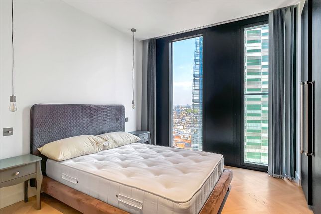 N1406 One Crown Place, 19, Sun Street, London photo 3