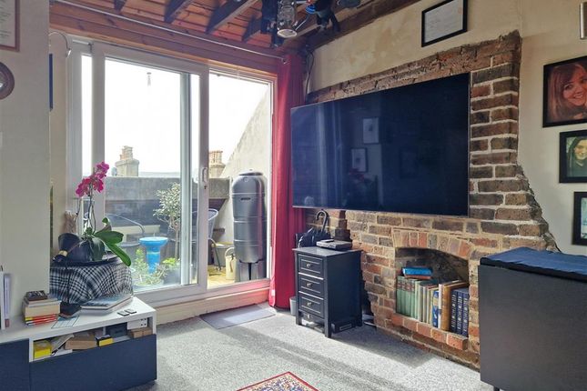 Thumbnail Flat for sale in Western Road, Lewes, East Sussex