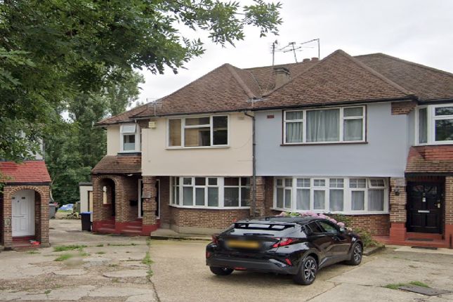 Thumbnail Flat to rent in The Close, Barnhill Road, Wembley
