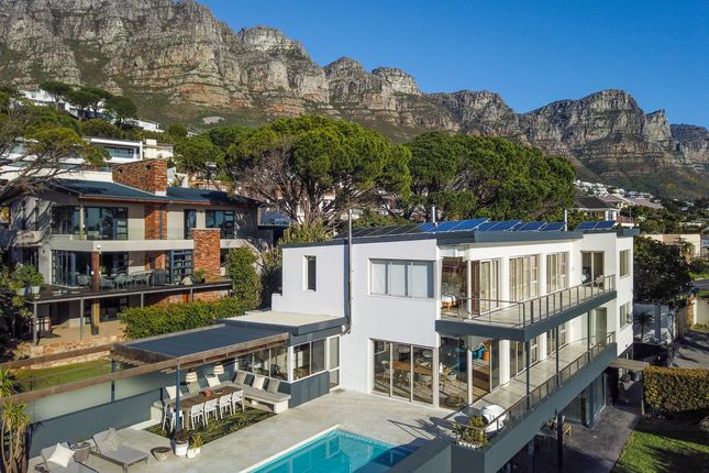 Thumbnail Detached house for sale in Upper Tree Road, Camps Bay, Cape Town, Western Cape, South Africa