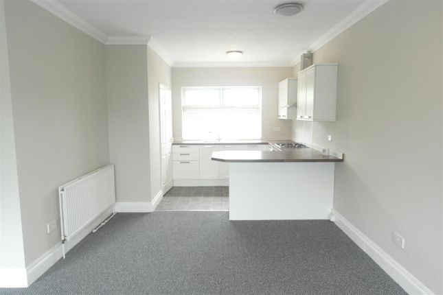 Flat for sale in Anlaby Road, Hull