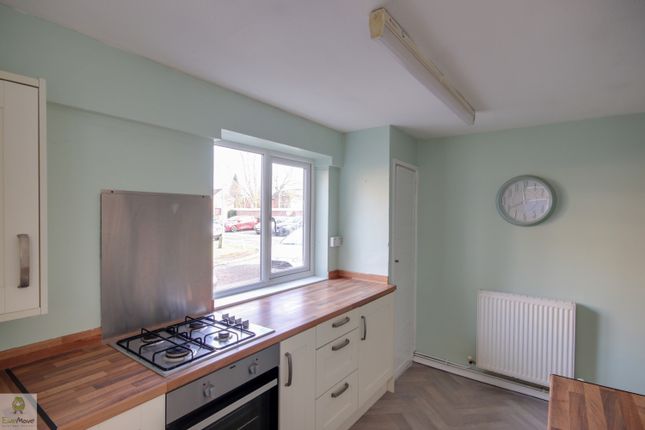 Maisonette for sale in Pike Close, Stafford, Staffordshire