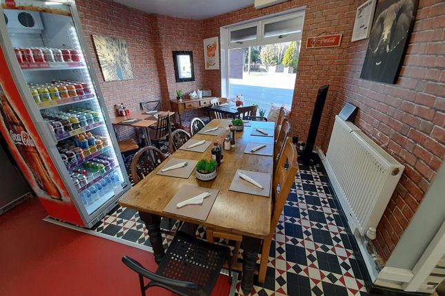 Thumbnail Restaurant/cafe for sale in Cafe &amp; Sandwich Bars LS28, Stanningley, West Yorkshire