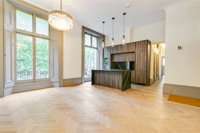 2 bed flat for sale in Westbourne Terrace, London W2