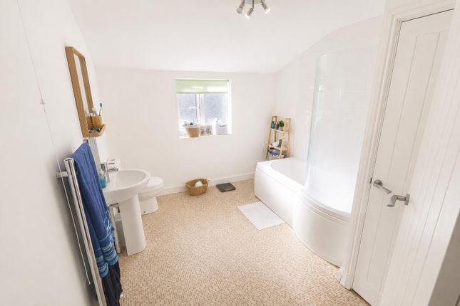 52, Vernon Road, Chester photo 5