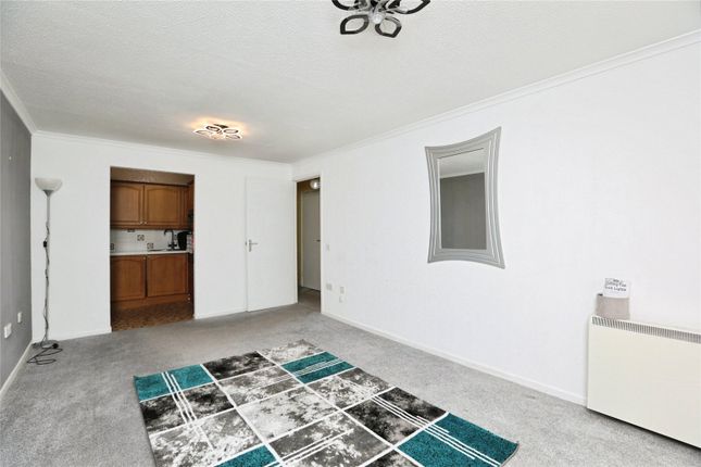 14, Kingsdale Court (Chatham), Chatham photo 4