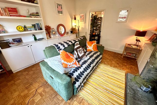 7, Cliffe Royd, Hebden Bridge photo 4