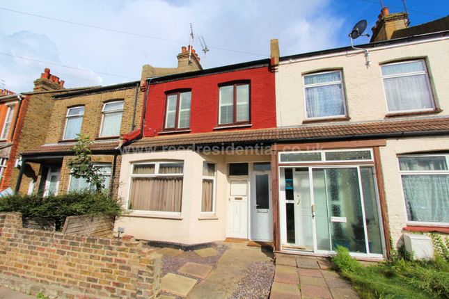 Thumbnail Flat for sale in Oban Road, Southend On Sea