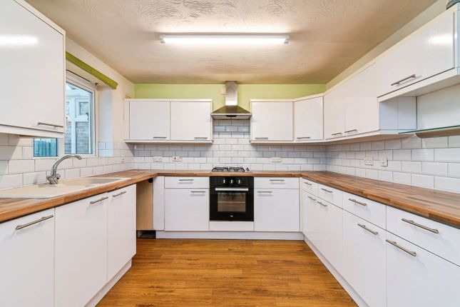 38, Meadow Brown Road, Nottinghamshire photo 2