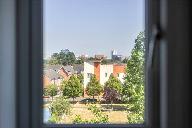 Flat 9, Evesham House,, Battle Square, Berkshire photo 3