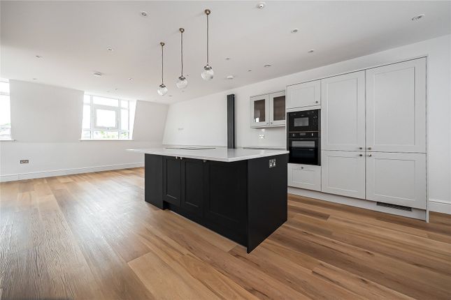 Flat 3, 34, Candler Mews, Twickenham photo 4