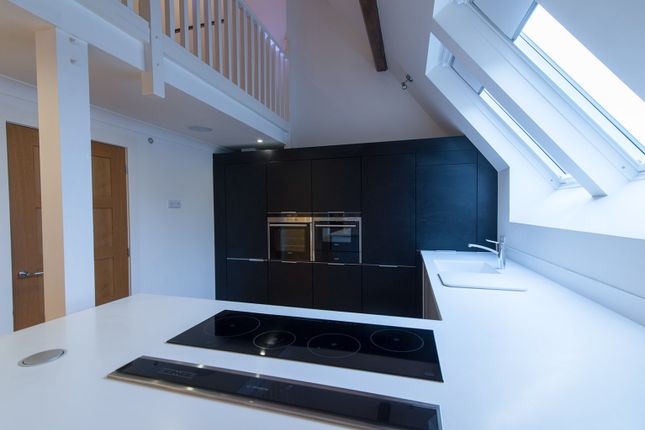 2, Chalmers Court, Bridge Of Allan photo 5