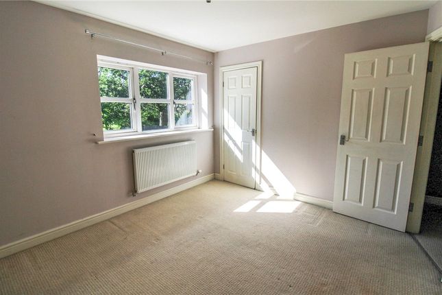 19, Rushy Fall Meadow, West Yorkshire photo 4