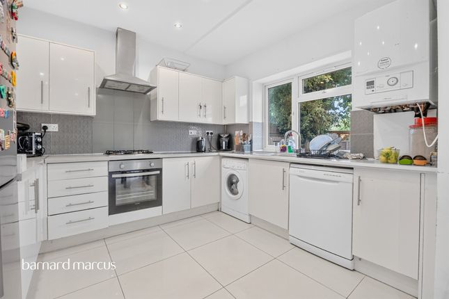 17, Grosvenor Gardens, Wallington photo 2
