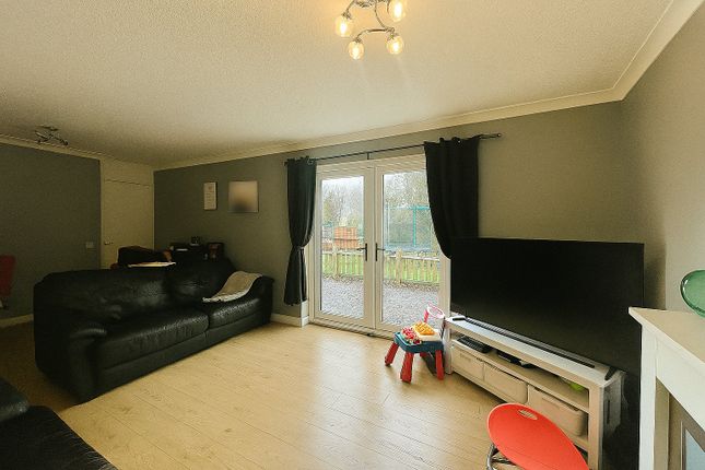 6, Bristol Avenue, Runcorn photo 3