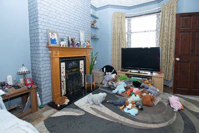 10, Hull Road, Hull photo 3